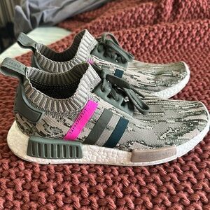 Adidas NMD R1 PrimeKnit Green Glitch